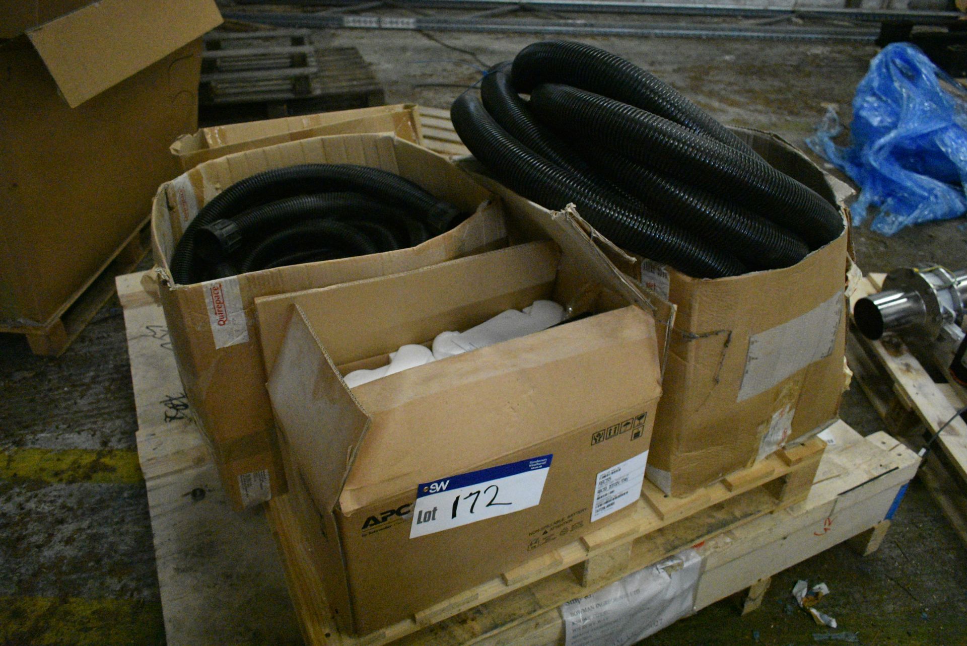 Mainly Flexible Piping, on palletPlease read the following important notes:-Removal of Lots: A