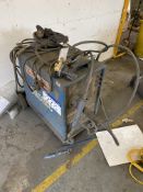 CitoArc SoloMig 180C Mig WelderPlease read the following important notes:-Removal of Lots: A sole