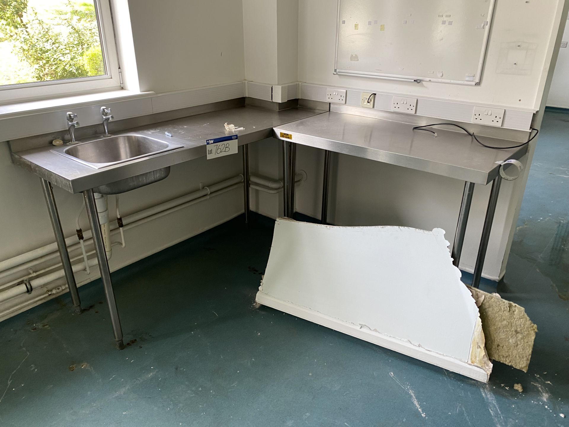 L-Shaped Stainless Steel Sink Unit, approx. 1.8m x 1.8m overallPlease read the following important