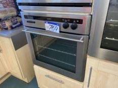 Diplomat Electric OvenPlease read the following important notes:-Removal of Lots: A sole principal