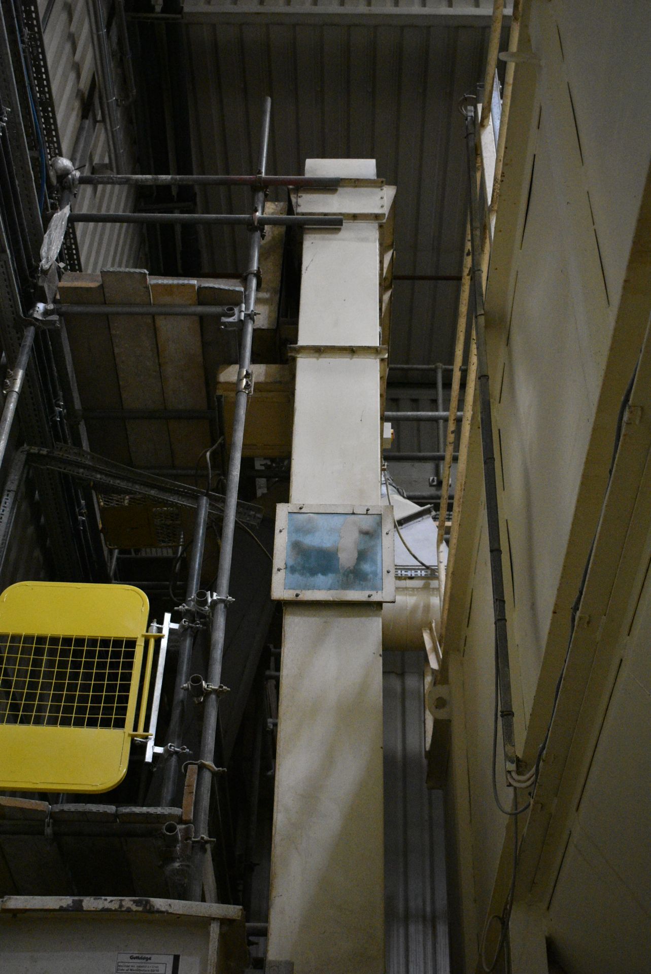 Belt & Bucket Elevator, approx. 400mm wide on leg - Image 6 of 6