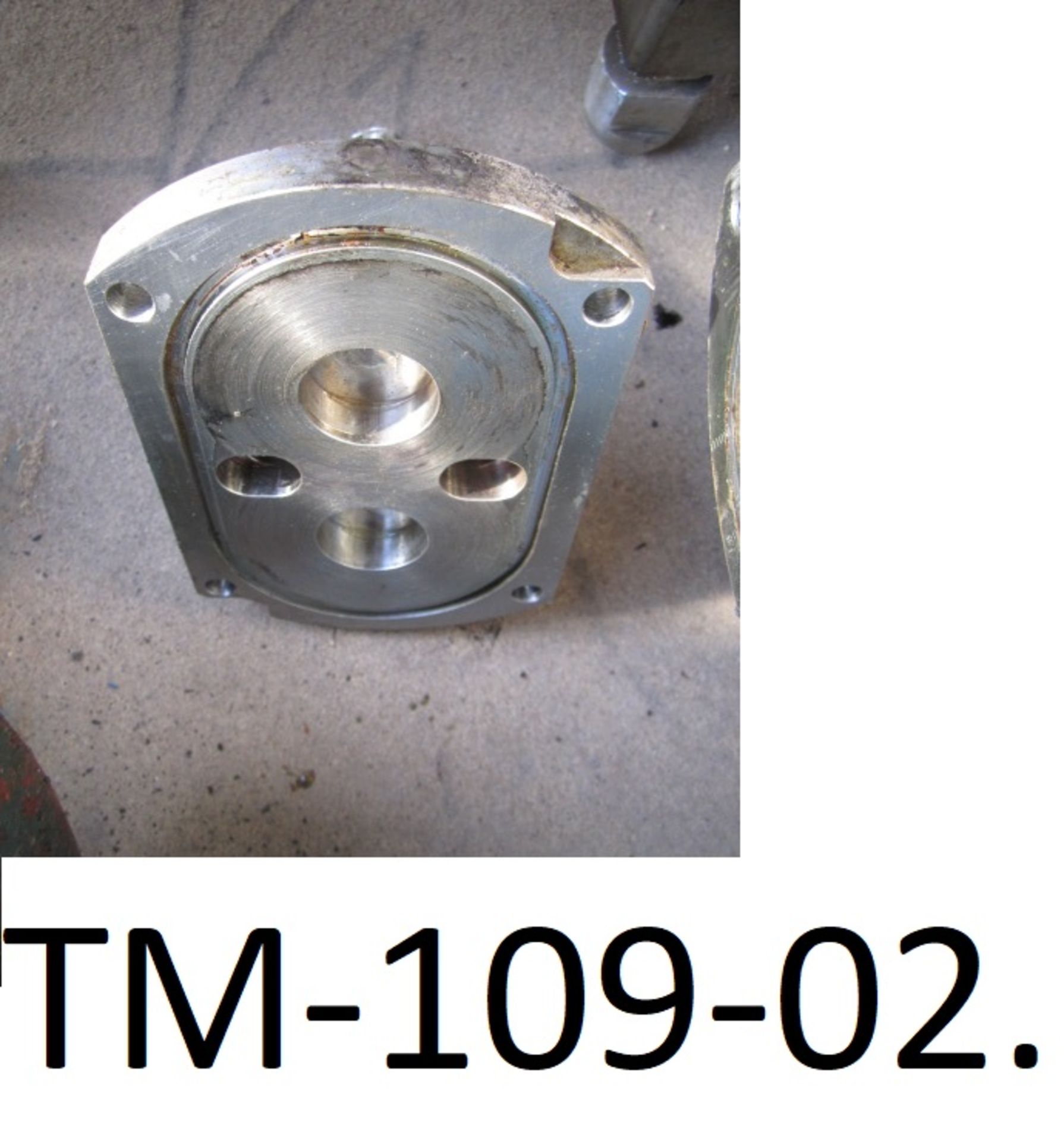 ITT Pureflo 24050 Stainless Steel Lobe Pump Set, with 32mm ports, 1.5kW geared drive, on a - Image 3 of 4