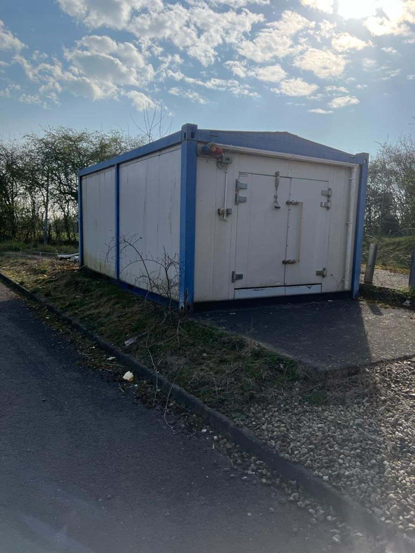 30ft Refrigerated Container, approx. 3.8m wide x 2.7m high, item located in Bury St Edmunds, - Image 4 of 6