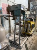 Richard Simon 36lb/ 112lb Sack Packing Weigher, with sack clamp and steel stand. Lot located at