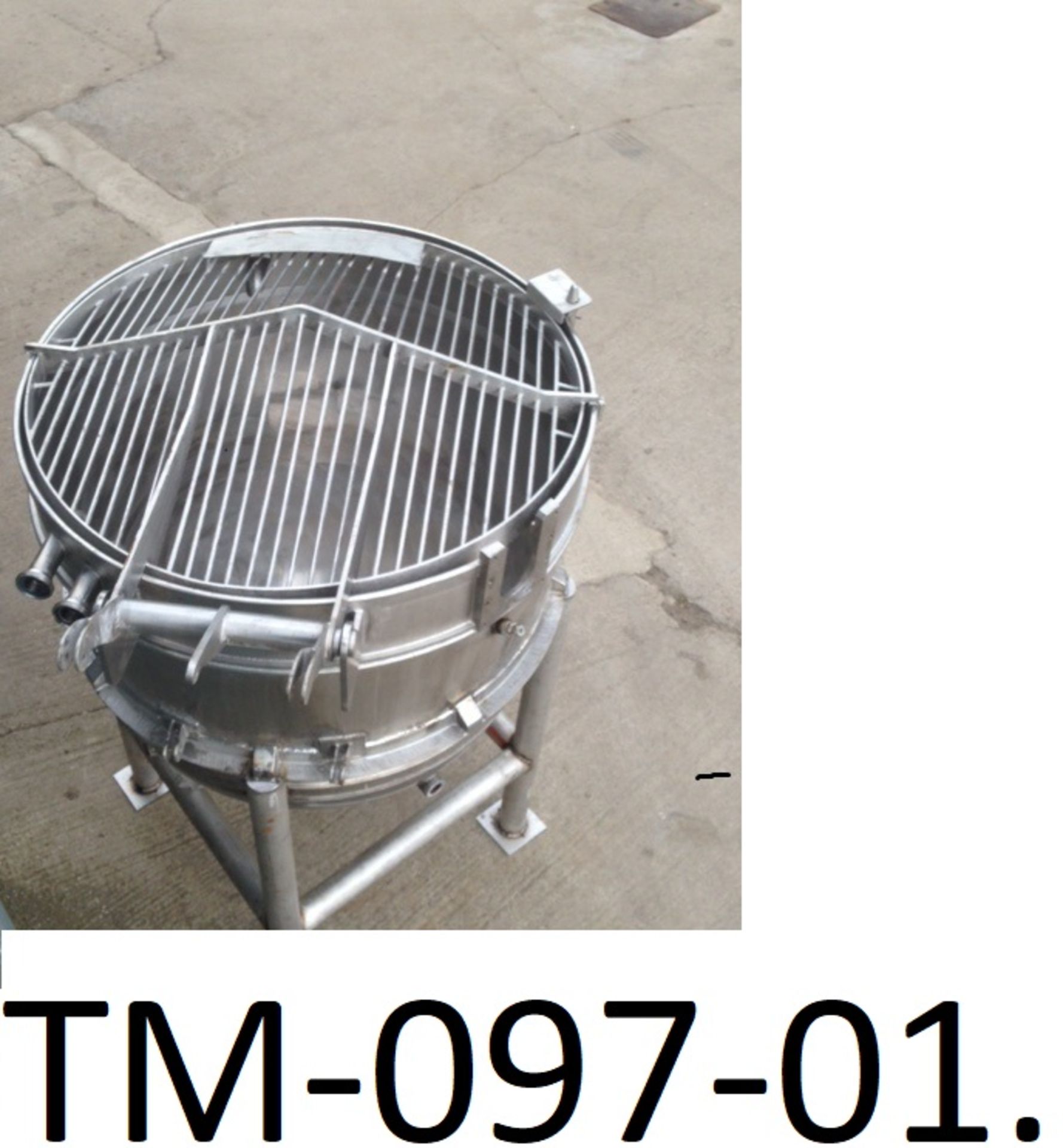 APV 1000L Stainless Steel Vessel, with stainless steel jacket which is pressure rated the unit has a - Image 2 of 3