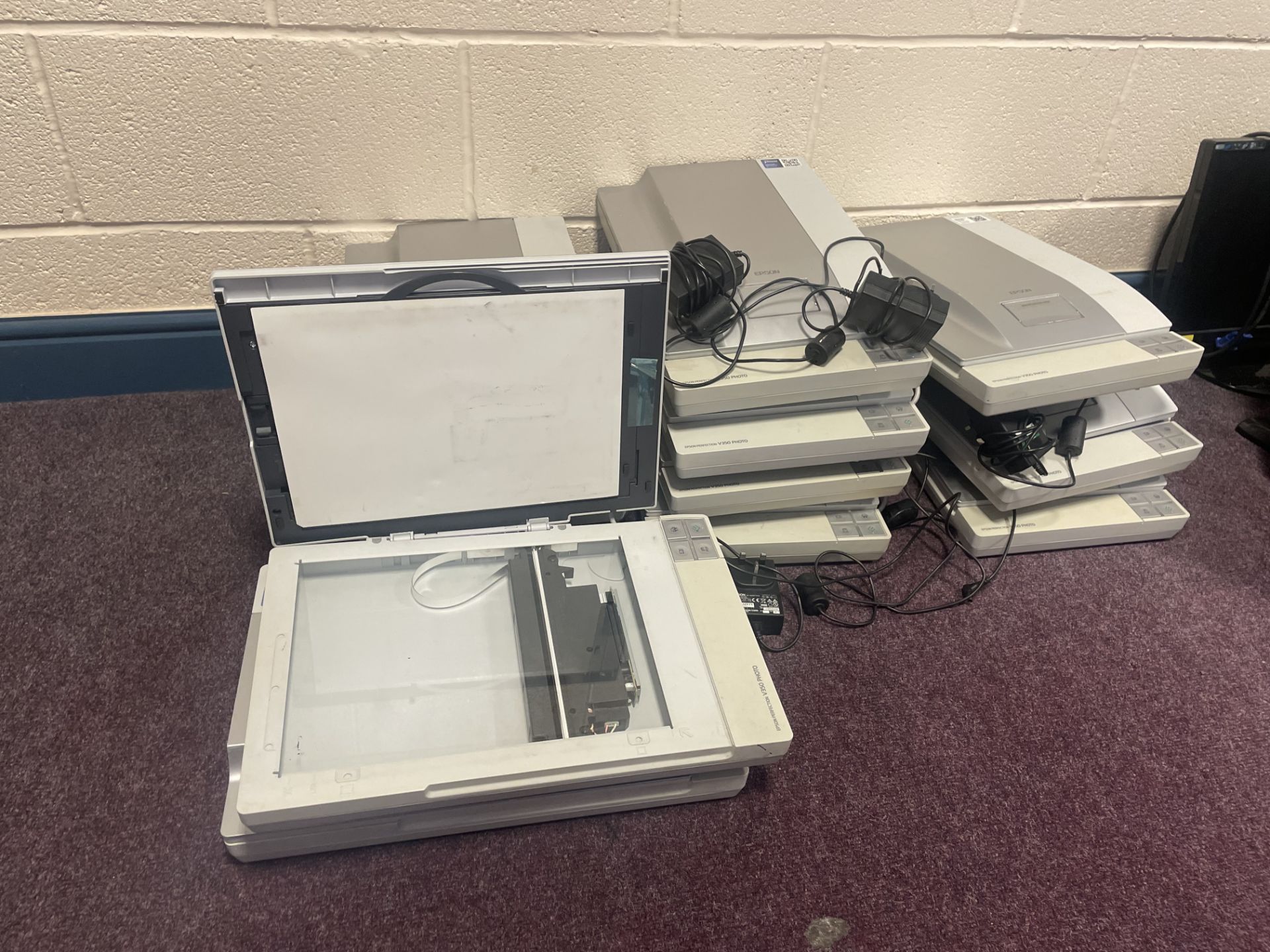 13 Epson Perfection V350 Photo Scanners (Room 605) - Image 2 of 2