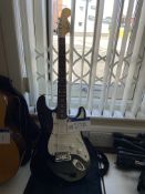 Squire Start Electric Guitar (string missing) (Roo