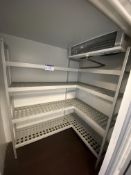 L Shaped Racking Throughout Walk-in Freezer (conte