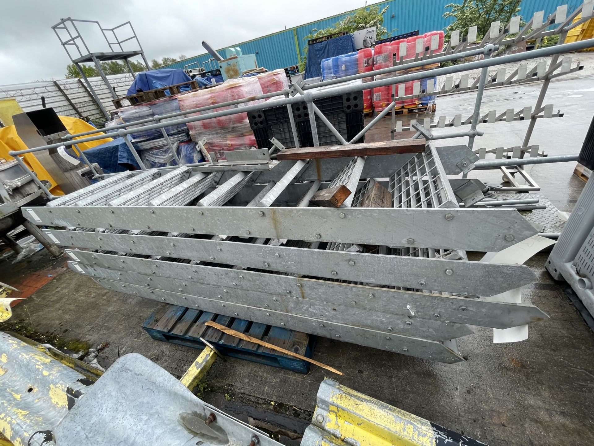 Eight Rise Galvanised Steel Staircase, approx. 2.9 - Image 6 of 6