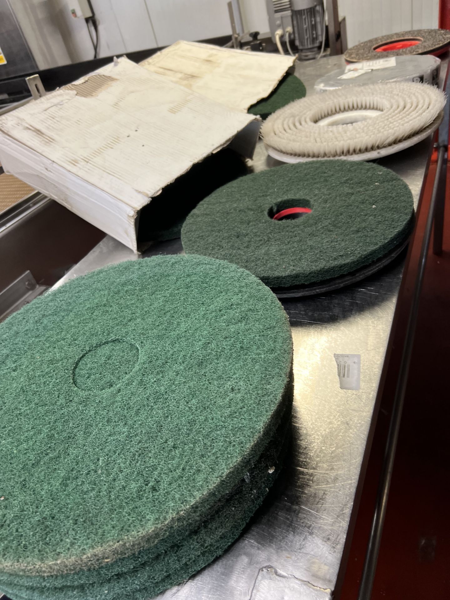 Floor Scrubber Machine Pads and Brushes (please no - Image 4 of 5