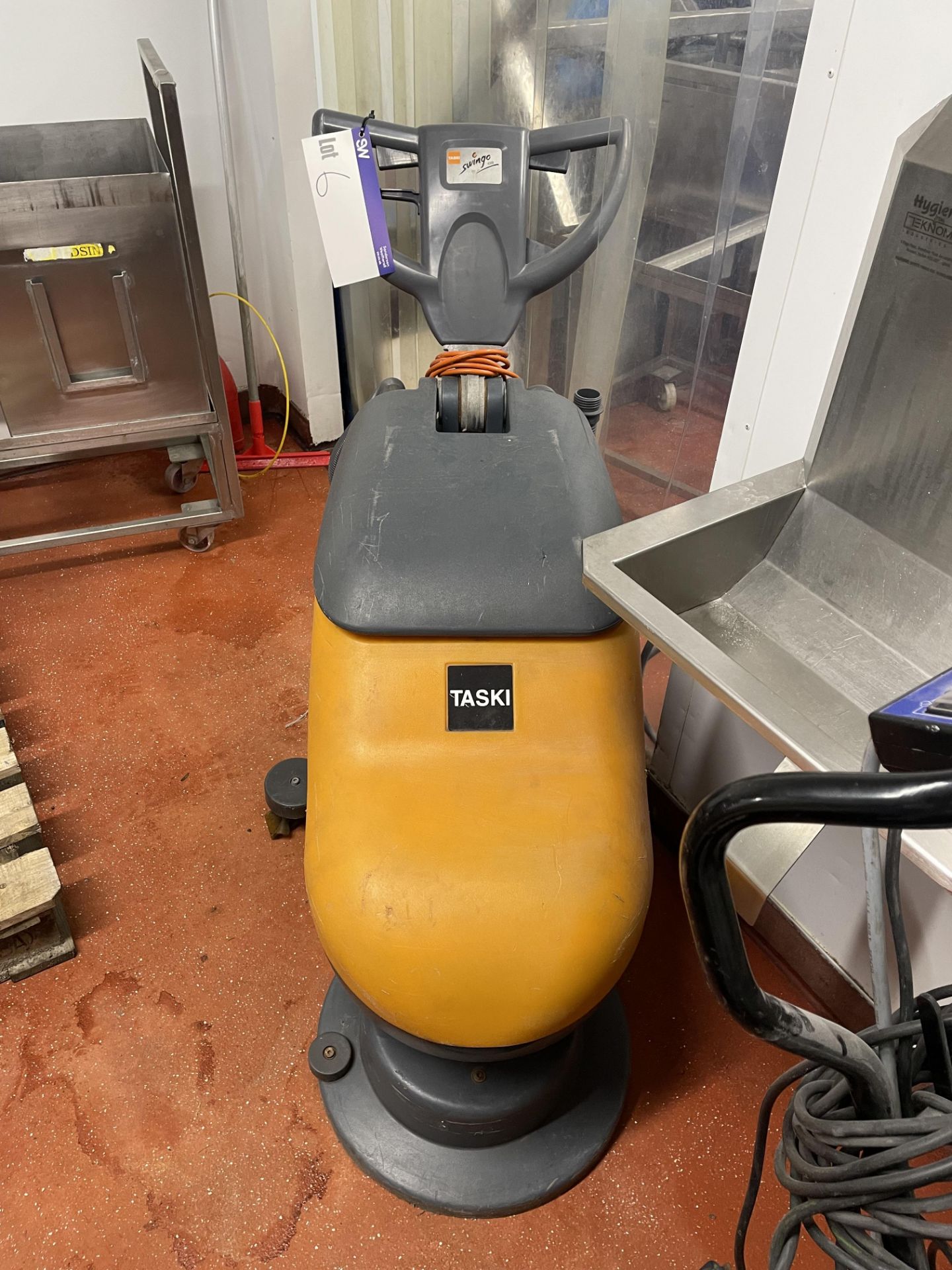 TASKI Swingo 450B Floor Scrubber, 240V (please not - Image 2 of 8