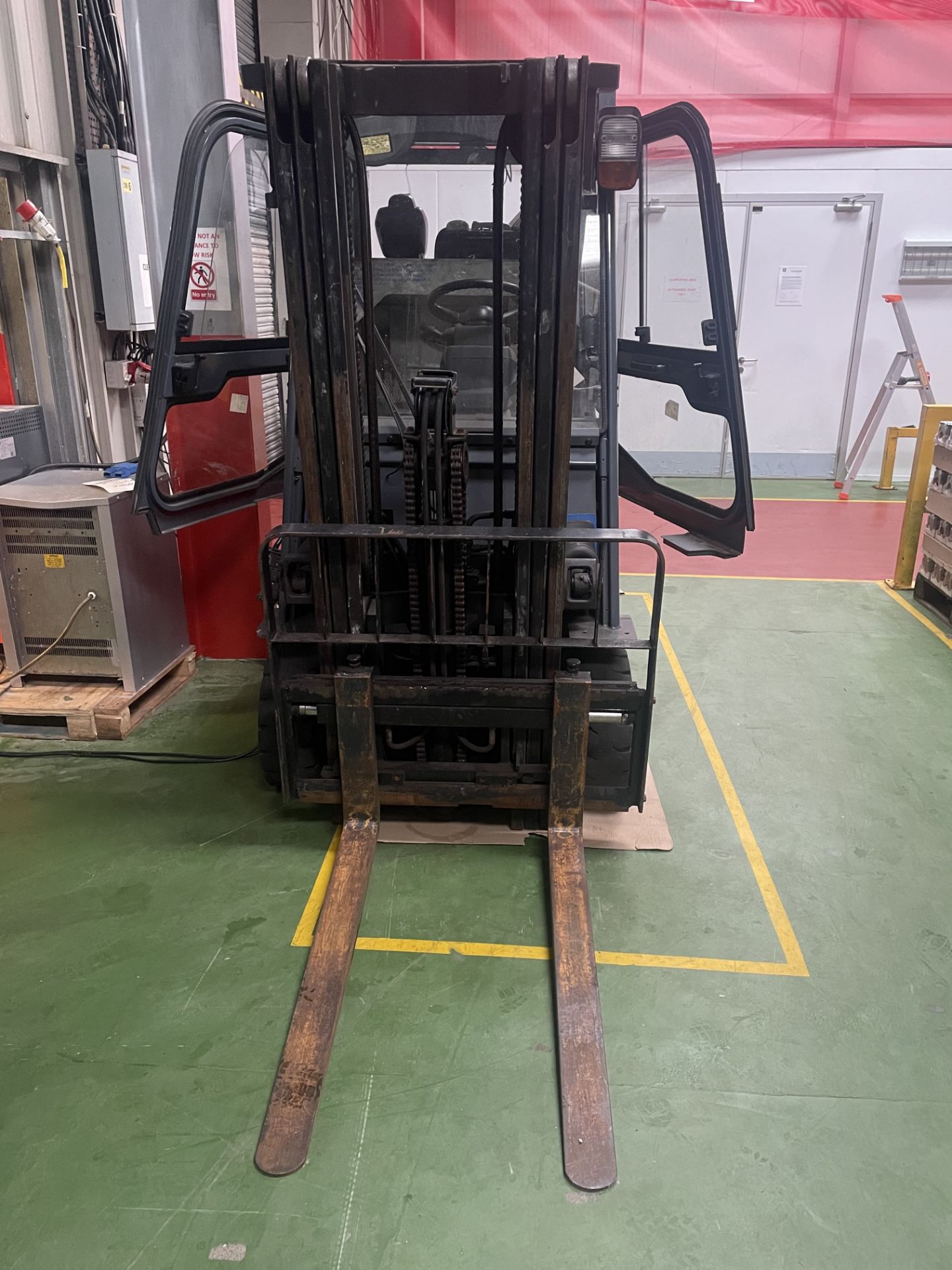 Toyota 7FBMF20 2000kg Cap Electric Fork Lift Truck - Image 4 of 20