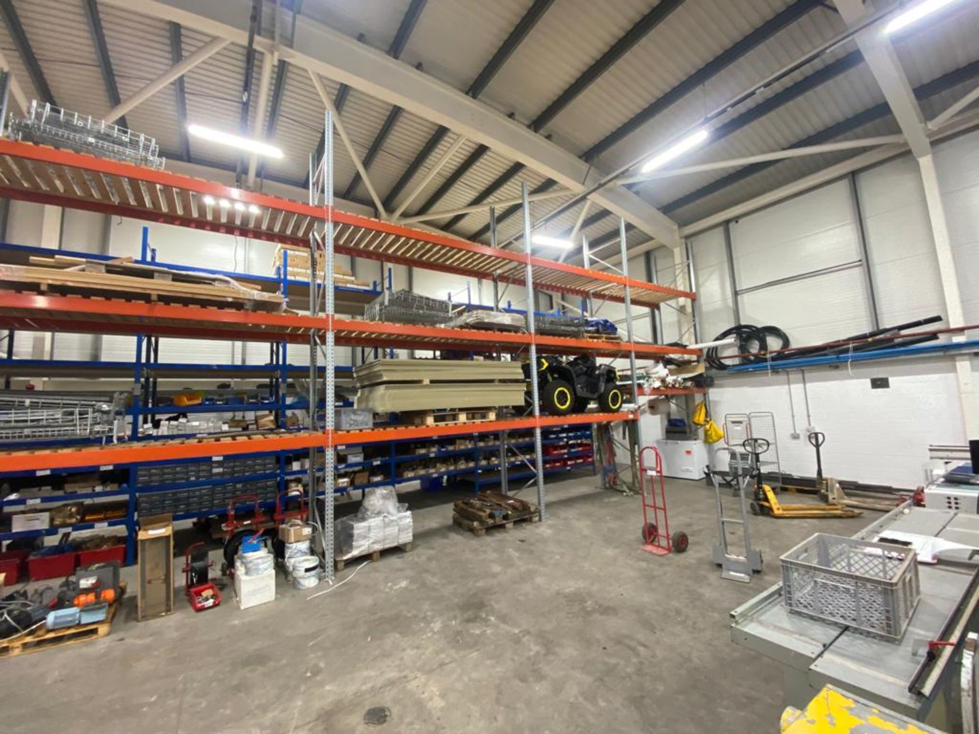 Link 51 Six Bays Pallet Racking, approx. 3.3m long, with decks (contents excluded), (forklift driver - Image 3 of 3