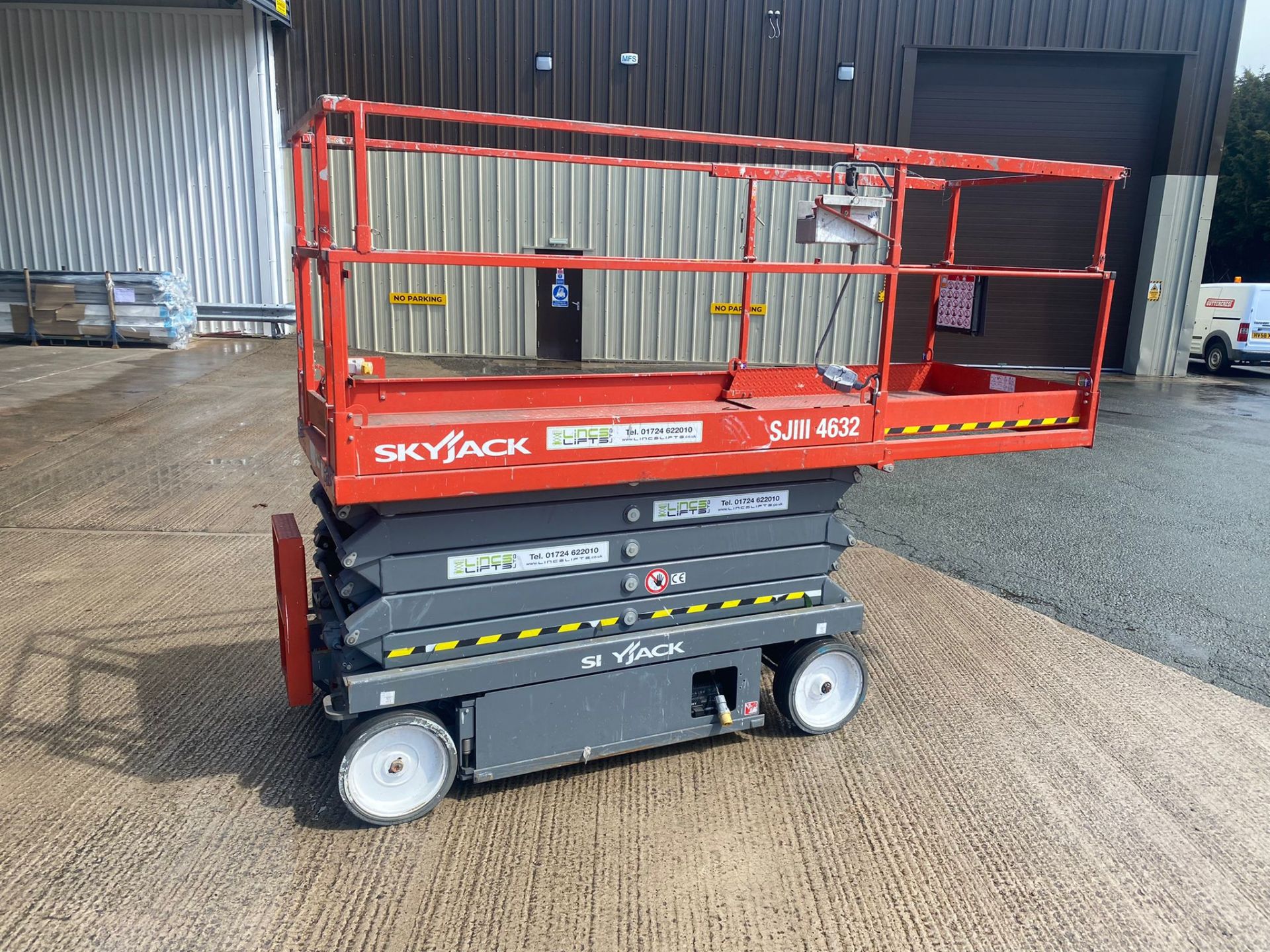 Skyjack SJIII 4632 MOBILE ELECTRIC SCISSOR LIFT ELEVATING WORK ACCESS PLATFORM MEWP CHERRY PICKER,