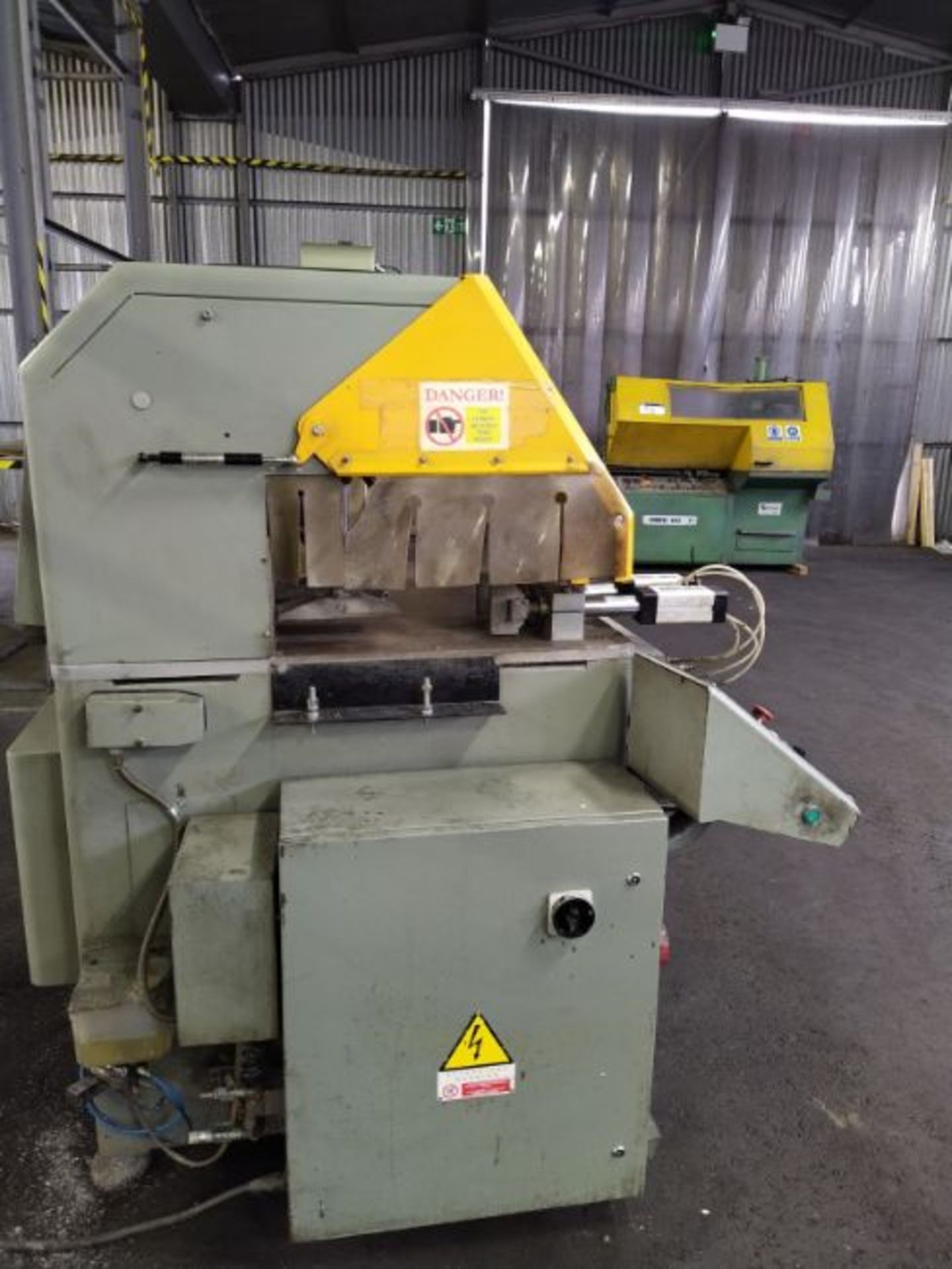 Emmegi KS 101/30 Auto Saw, serial no. 3100 C15, loading free of charge - yes, lot located at Unicorn - Image 2 of 7