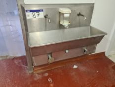 Stainless Steel Knee Operated Wall Mounted Sink (Water and Waste Pipes Needs Disconnecting and