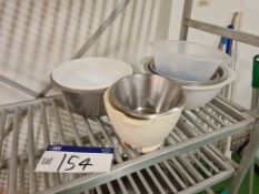 Approx. 9 Stainless Steel and Plastic Mixer Bowls