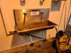 Stainless Steel Knee Operated Wall Mounted Sink Unit (Water and Waste Pipes Needs Disconnecting