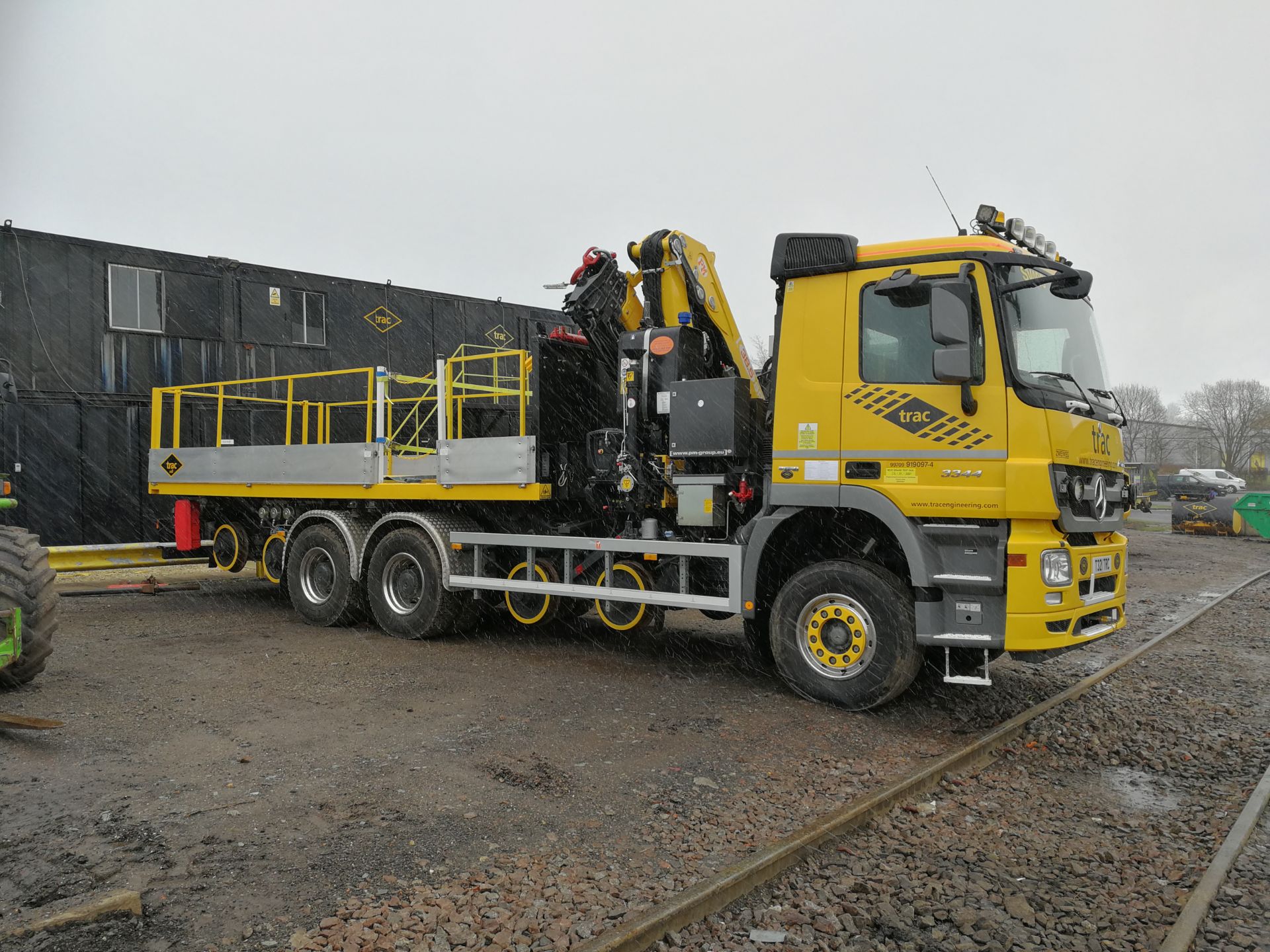 Mercedes Benz Actros 3344 Bluetec 5 6x4 LHD DIESEL