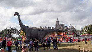 Animatronic Ruyangnosaurus 16m long, 8+ m high, constructed from quality steel structure, high-