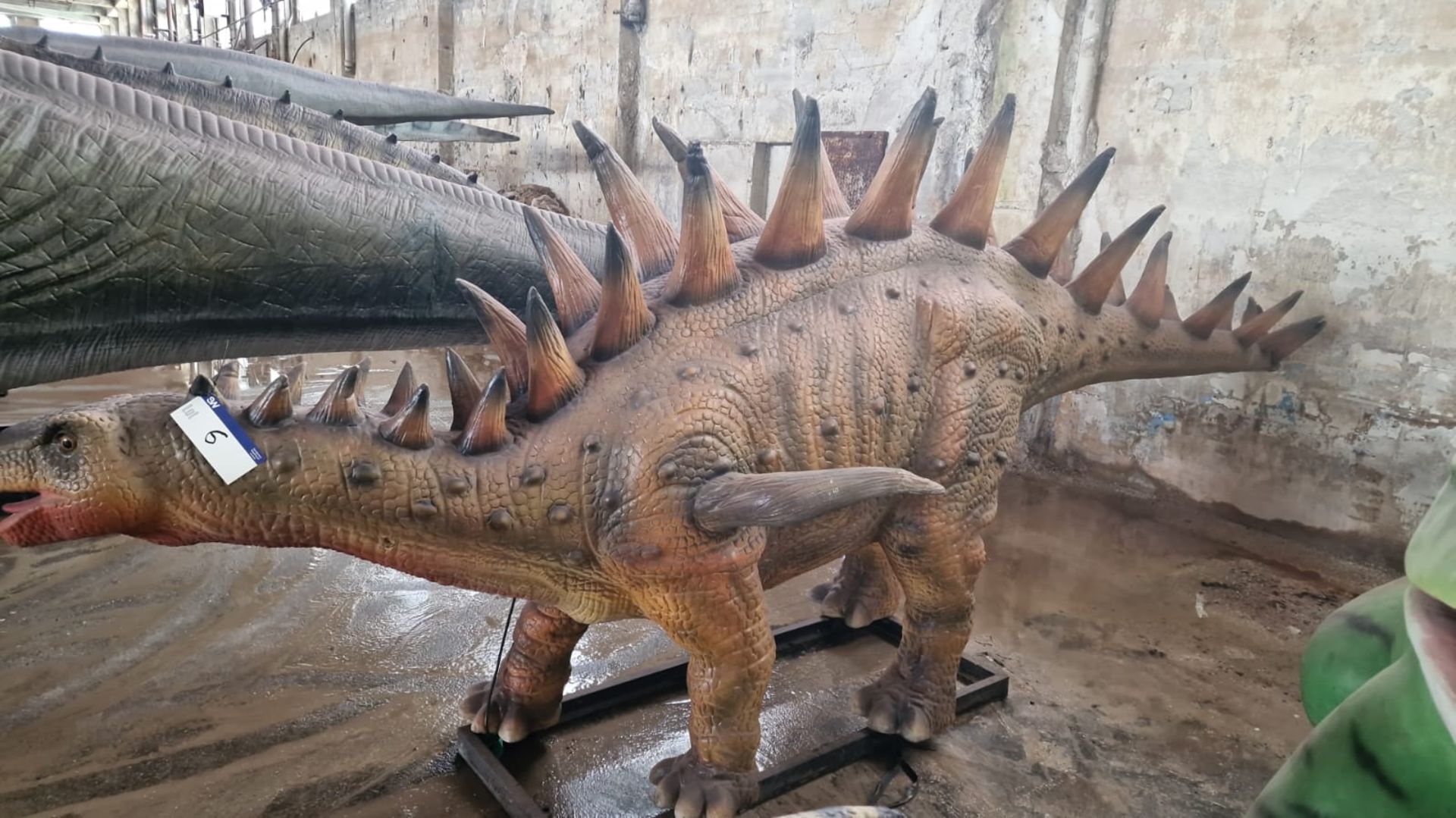 Animatronic Huayangosaurus 16m long, 8+ m high, constructed from quality steel structure, high- - Image 2 of 4