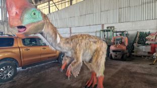 Gigantoraptor 4m long,2.5m approx. constructed from quality steel structure, high-density sponge and