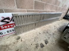One Pair of Alloy Ramps, approx. 2.8m long x 300mm wide Please read the following important