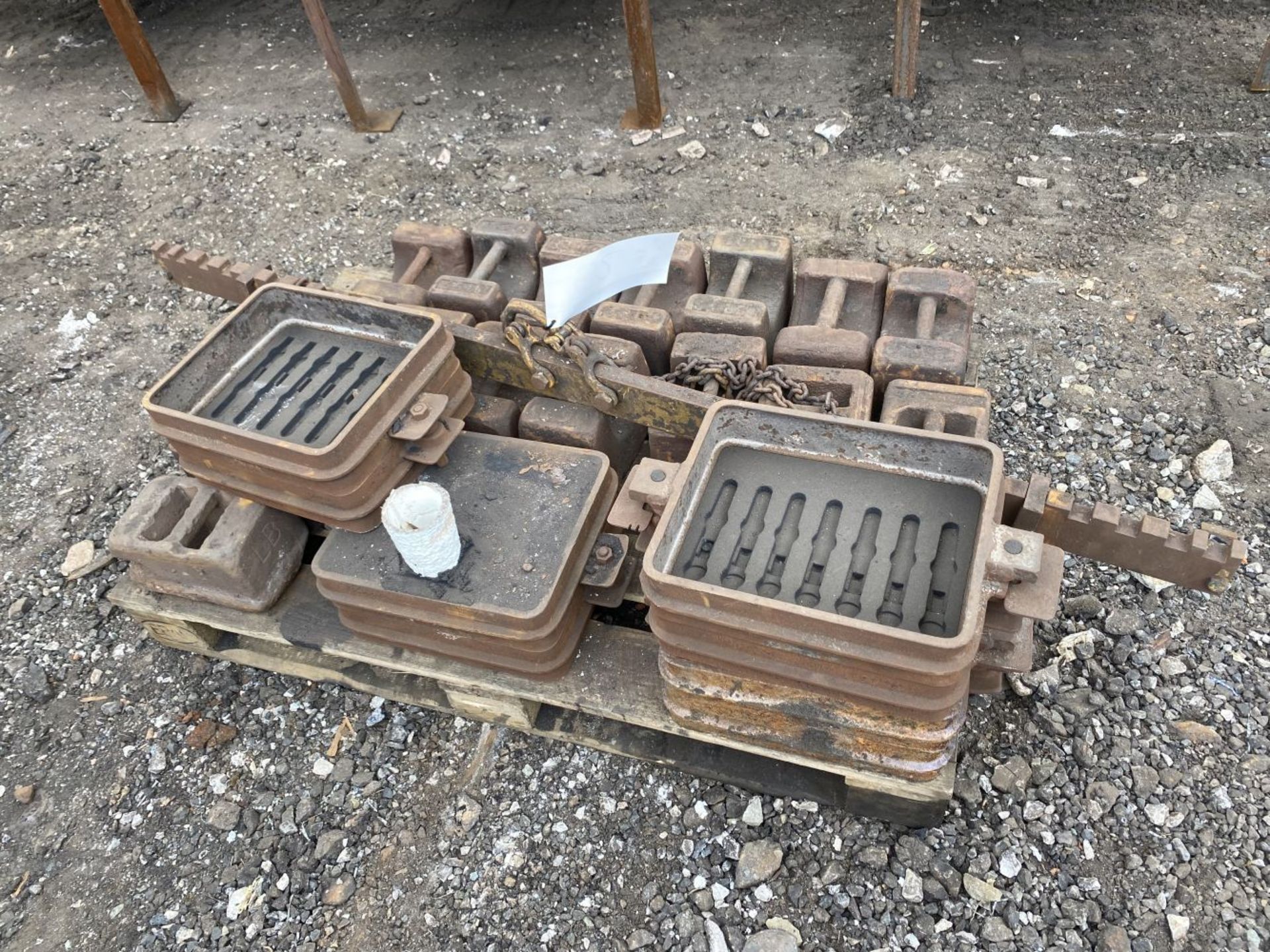 Assorted Loose Contents of Pallet, including weights, lifting frame and sand casting boxes (take out - Image 2 of 2