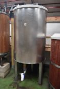Insulated Stainless Steel Fermenting Tank, approx. 1m dia. x 1.5m deep (understood to have a