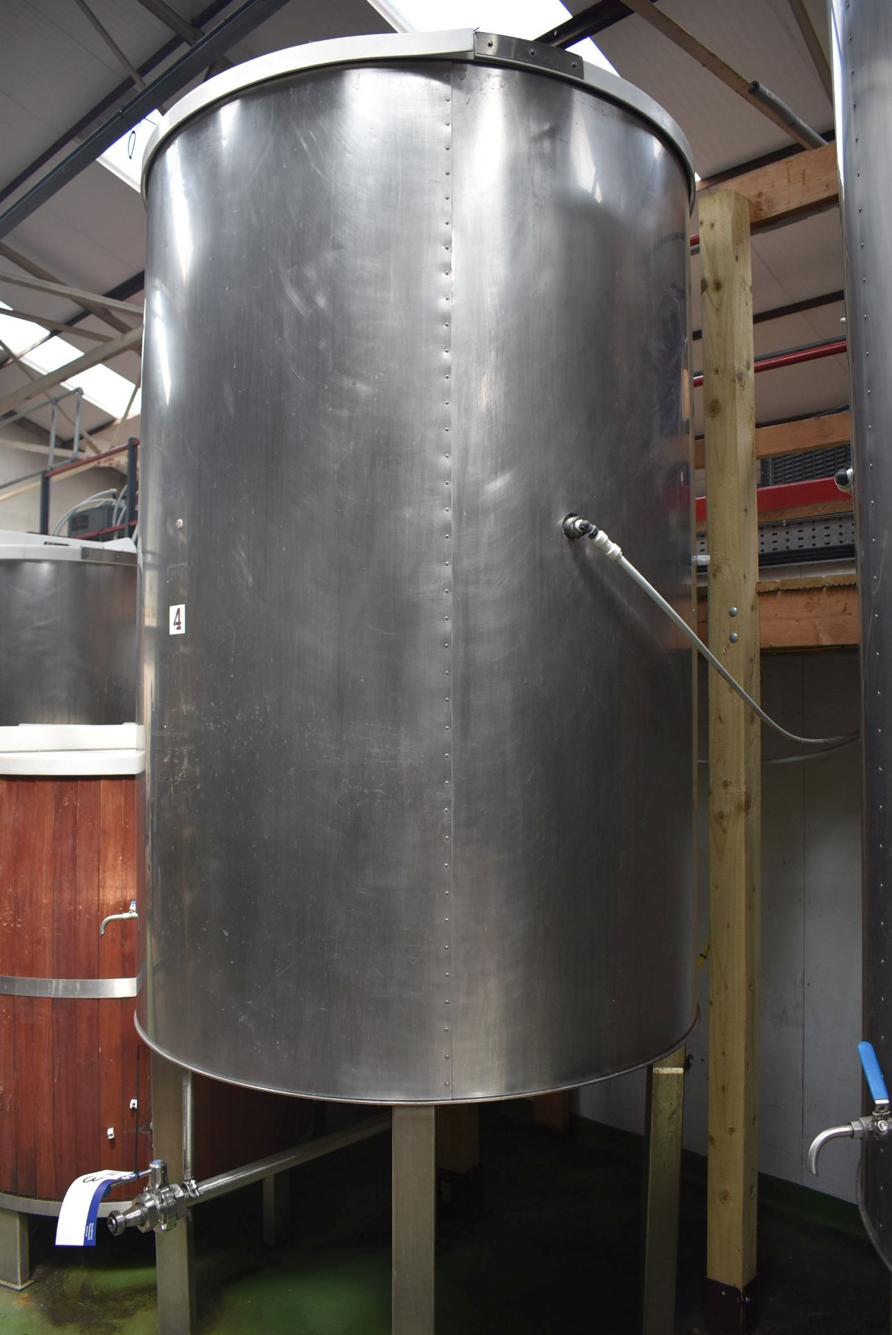 Insulated Stainless Steel Fermenting Tank, approx. 1.4m dia. x 2m deep (understood to have a - Image 2 of 6