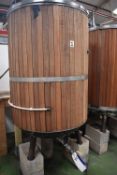 Insulated Stainless Steel Fermenting Tank, approx. 1.2m dia. x 1.4m deep (understood to have a