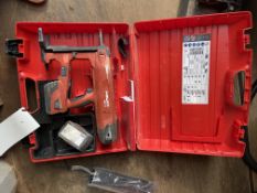 Hilti DX 3-ME Portable Nail Gun, with charger and carry casePlease read the following important