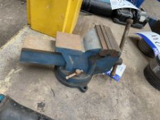 4in. Bench Vice Note:- VAT will not be charged on hammer price for this lot, however VAT will be