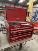 Snap-On Tool Chest, with assorted tools Note:- VAT will not be charged on hammer price for this lot,