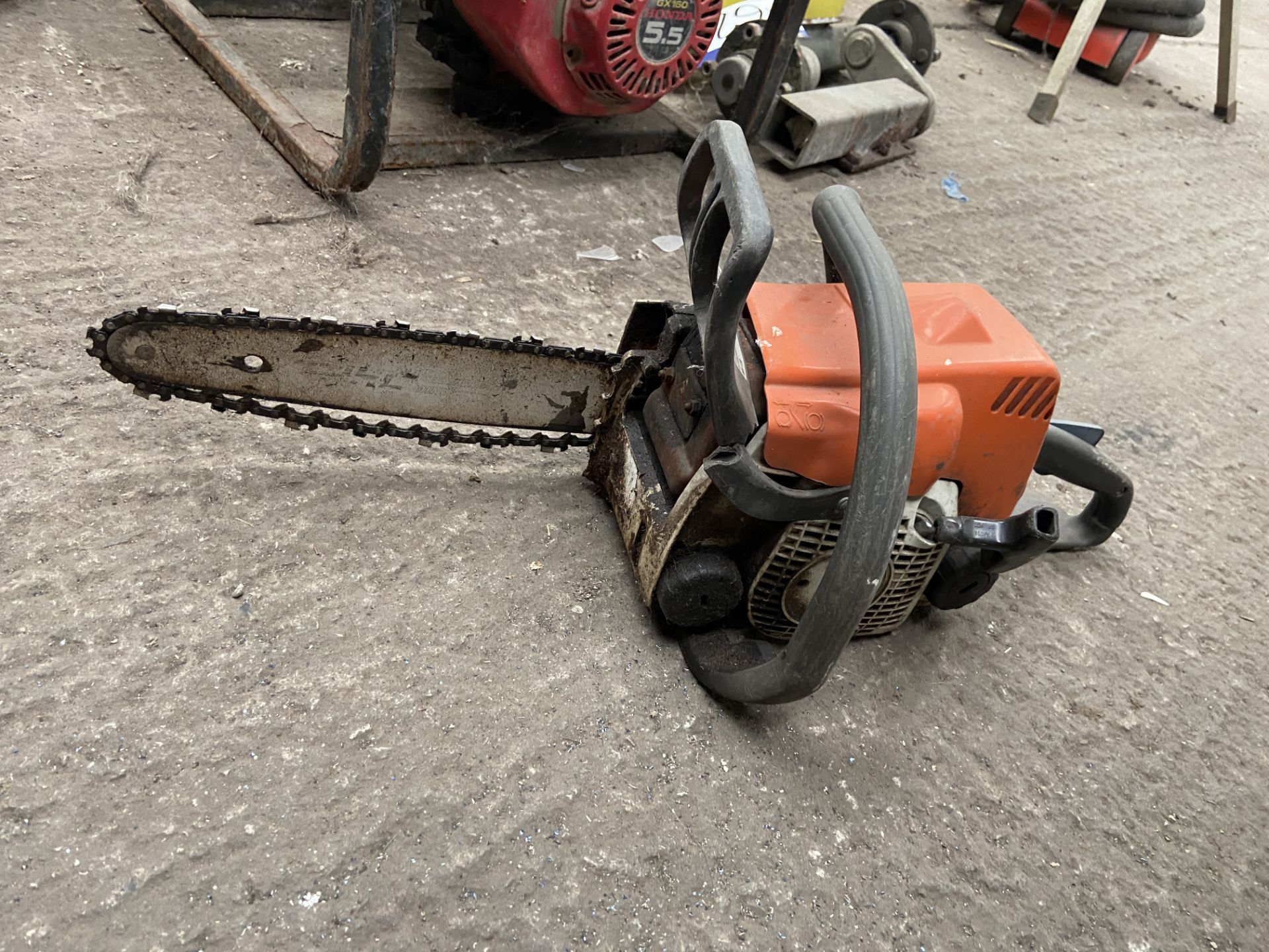 Stihl MS 170 Chainsaw Note:- VAT will not be charged on hammer price for this lot, however VAT