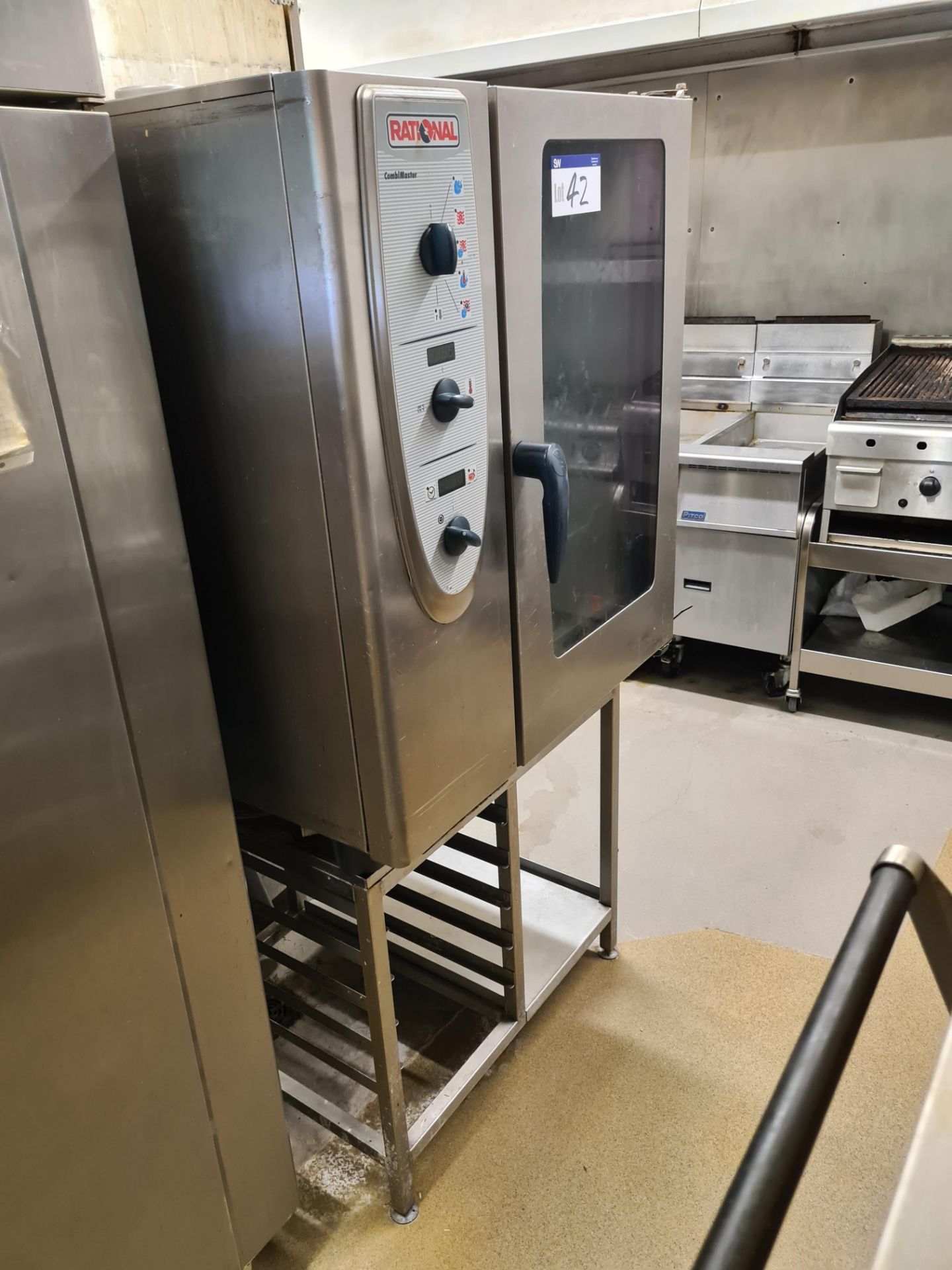 RATIONAL CombiMaster Stainless Steel Combination Oven c/w stand (415v) (Gas Needs Disconnecting - Image 3 of 5