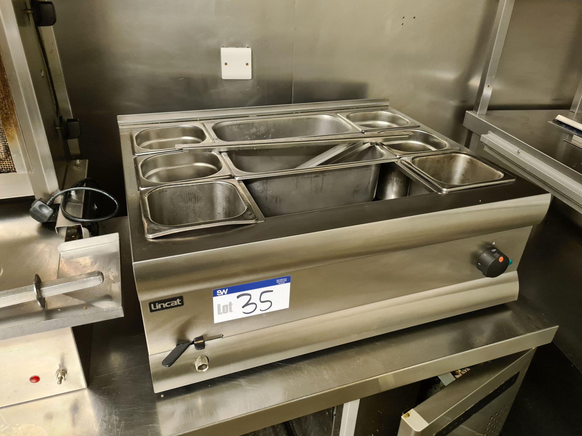 LINCAT A005 Table Top Stainless Steel Bain Marie, S/N 30376924 (240v)