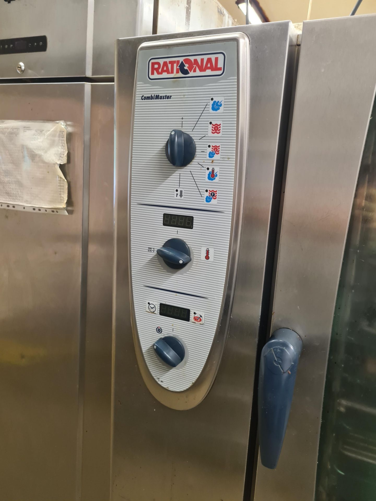 RATIONAL CombiMaster Stainless Steel Combination Oven c/w stand (415v) (Gas Needs Disconnecting - Image 4 of 5