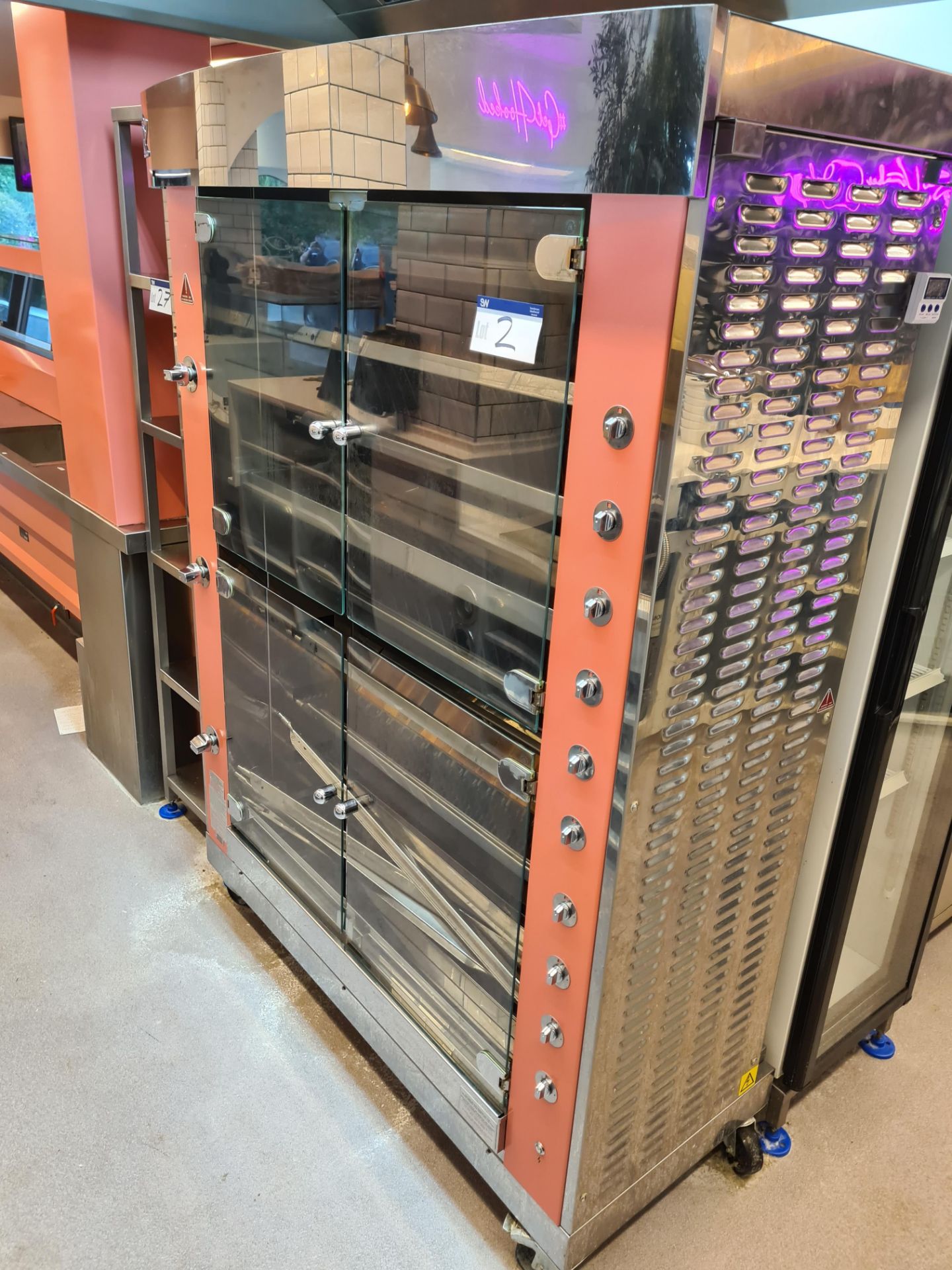 ROTISOL 1375.8 MSG Eight Spit Gas Fired Mobile Rotisserie (Installed 2021), Approx. 1.4m (L) x 0. - Bild 2 aus 6