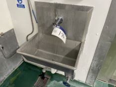 Stainless Steel Knee Operated Hand Wash Sink (water pipe must be capped by purchaser)Please read the