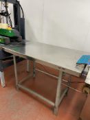 Stainless Steel Bench, approx. 1.25m x 750mm, with fitted roller standPlease read the following