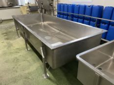 Stainless Steel Open Topped Vessel, approx. 3m x 1.2m x 480mm deepPlease read the following
