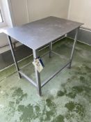 Stainless Steel Bench, approx. 910mm x 610mmPlease read the following important notes:- ***