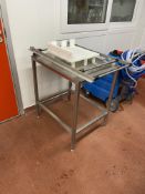 Stainless Steel Wire Cheese Slicing Table, table approx. 700mm x 600mmPlease read the following