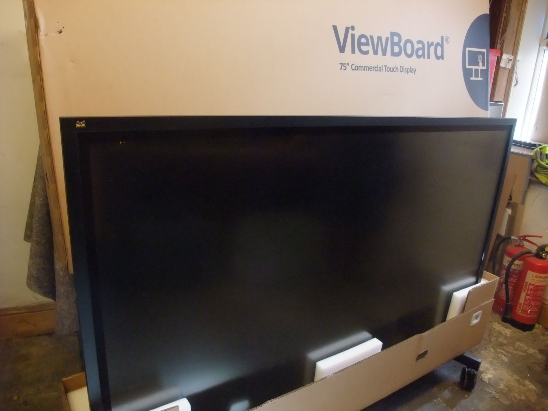 ViewSonic IFP7530 ViewBoard® 75" 4K Interactive Display, with PC module and sound barPlease read the - Image 4 of 19