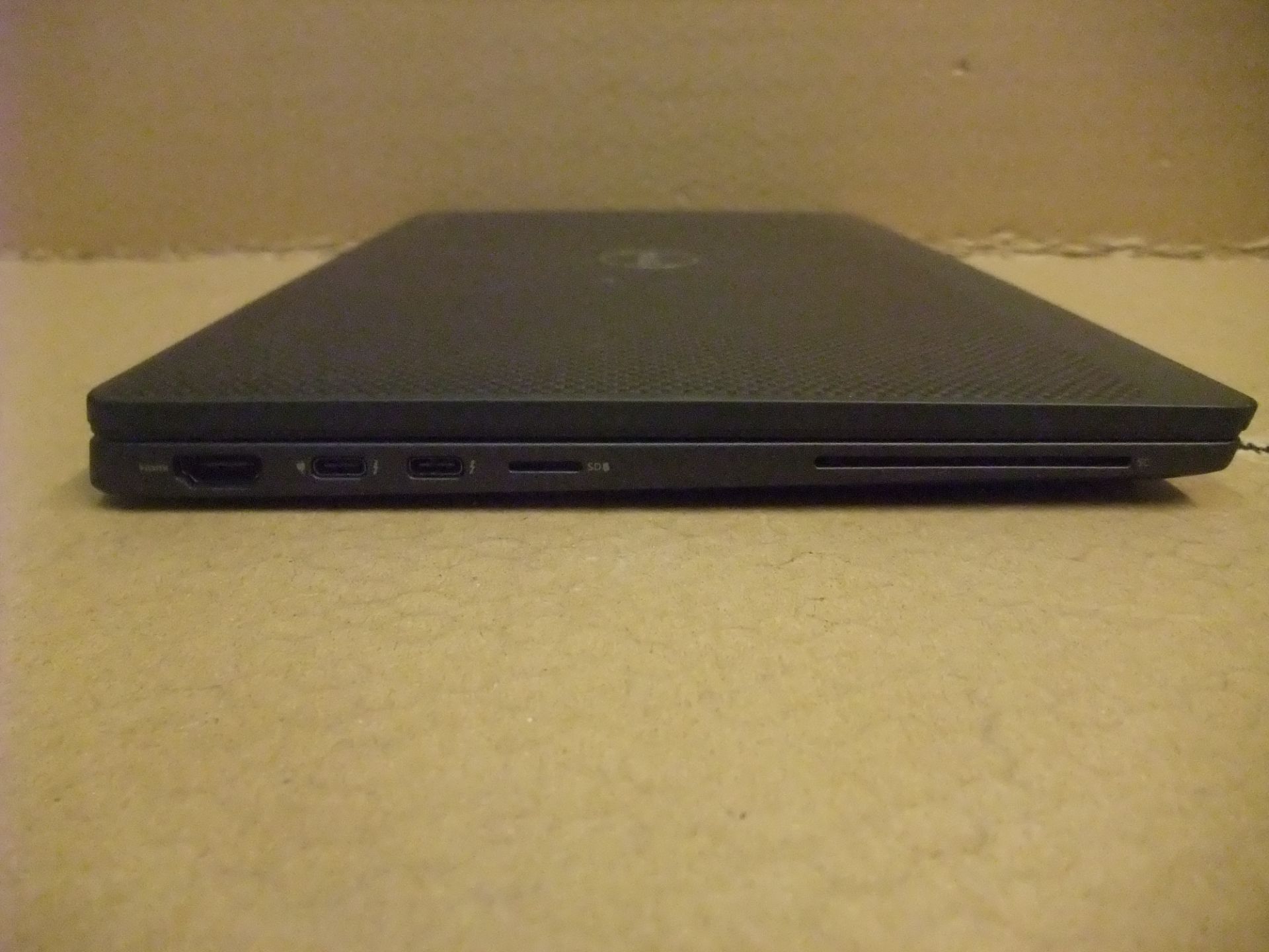 Dell Latitude 7310 Laptop - i7-10610U, 16Gb RAM, 256Gb M2 drive, Windows 10 Pro (PSU & power lead - Image 5 of 5