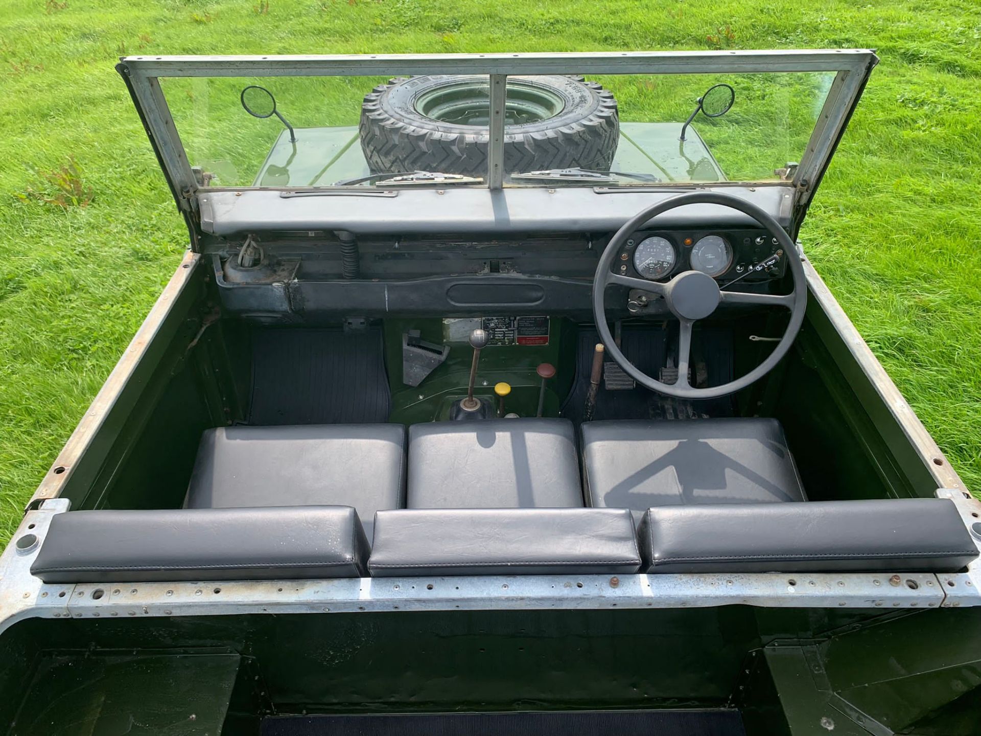 1977 Land Rover Series 3 PETROL 4X4 LIGHT UTILITY VEHICLE, registration no. YAA 983R, date first - Image 14 of 23