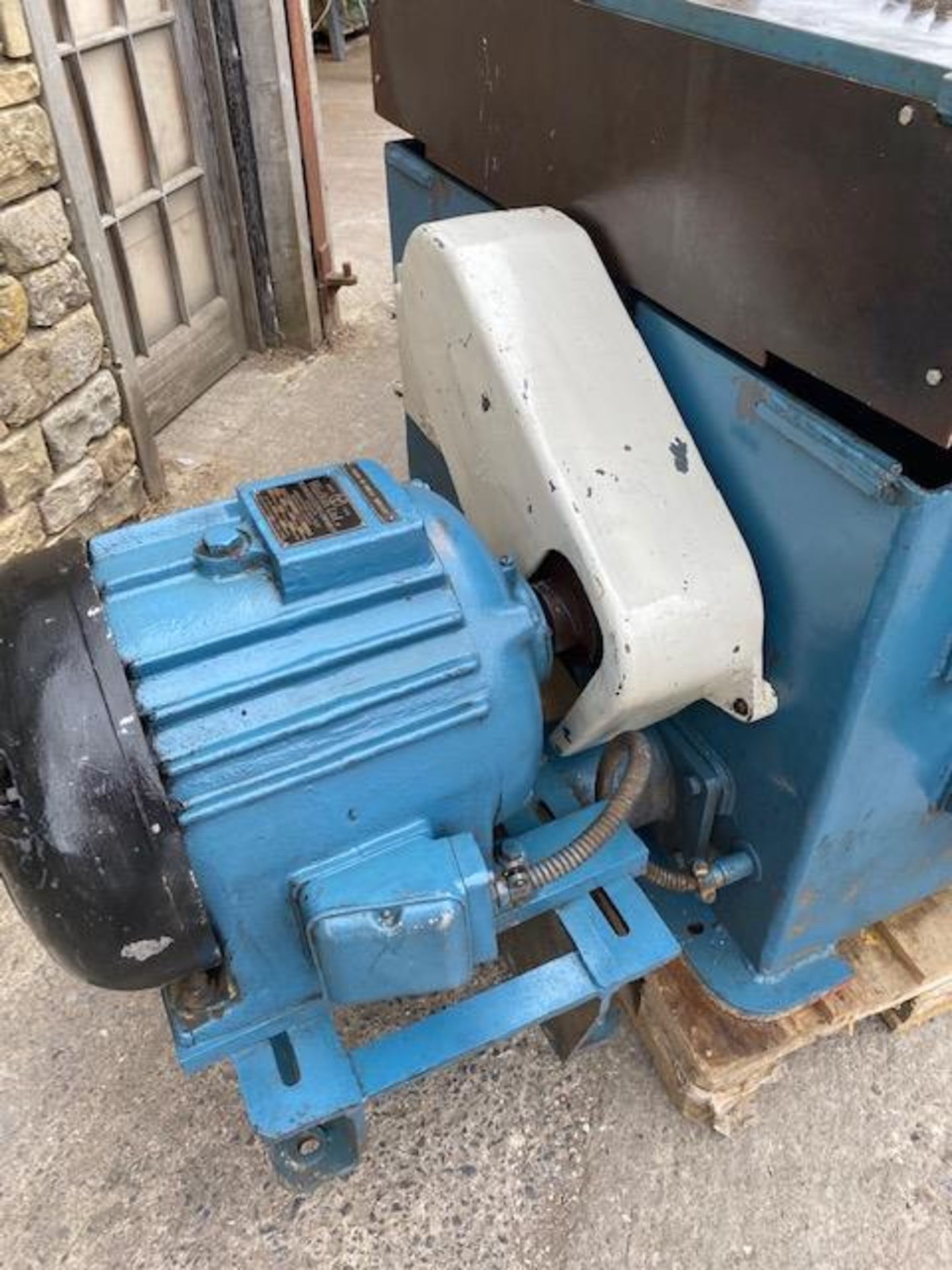 Wadkin SR Bid Rip Saw, with dc braking, 12 1/2 hp motor (vendors comments - bed raises up and down - Image 6 of 11