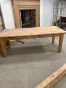 Oak Dining table, approx. 7ft x 3ft, with draws (vendors comments - good condition), lot