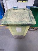 Mixing Tub/ Tote, with lid and integrated Trolley,